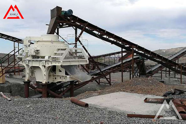 What is the output of granite sand making machine?