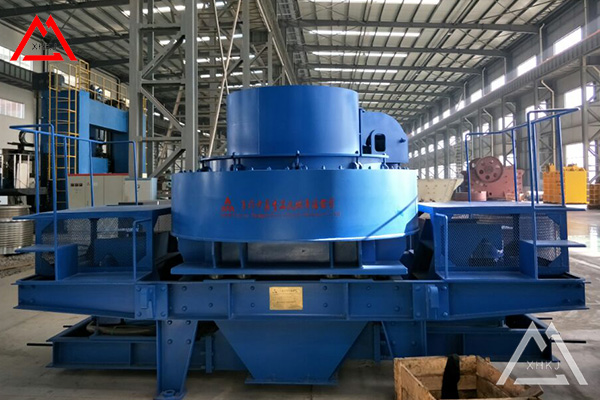 How to choose lubricating oil for sand making machine