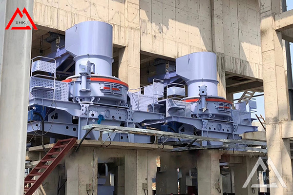 What are the characteristics of vertical shaft impact crusher