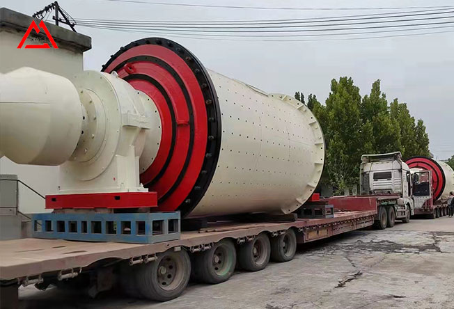 How does a ball mill work?