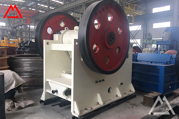 What equipment are there for tunnel slag treatment?
