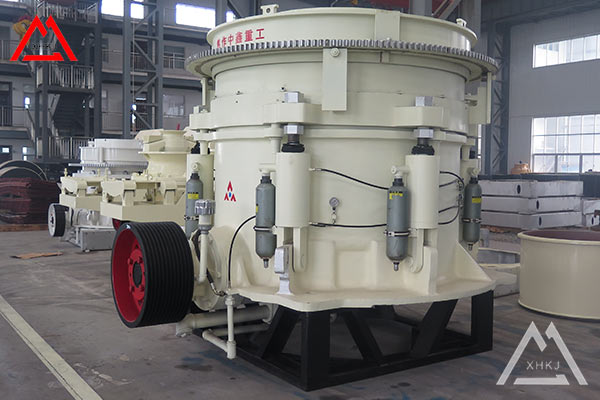 Precautions for the cone crusher to crush materials with higher hardness